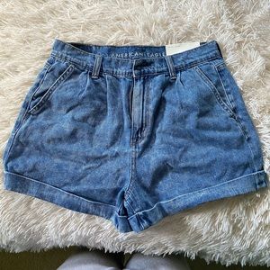 NWT American Eagle shorts